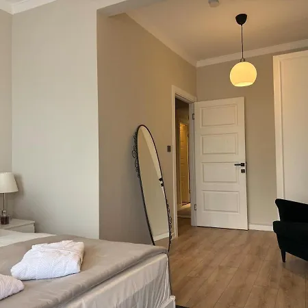 Iconic Sea View Duplex W Terrace In Balat Provincia di Istanbul