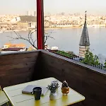 Lejlighed Iconic Sea View Duplex W Terrace In Balat Istanbul