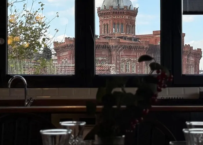 Iconic Sea View Duplex W Terrace In Balat Apartmán