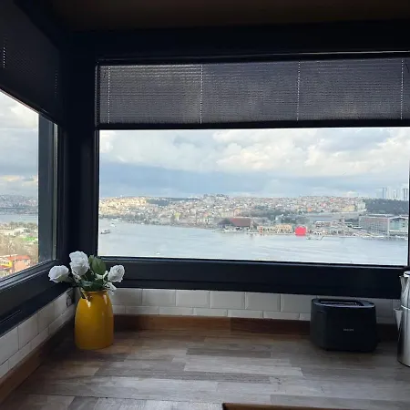 Iconic Sea View Duplex W Terrace In Balat Apartment Istanbul