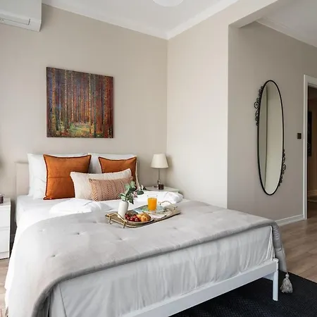 Iconic Sea View Duplex W Terrace In Balat