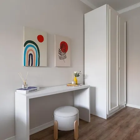 Iconic Sea View Duplex W Terrace In Balat