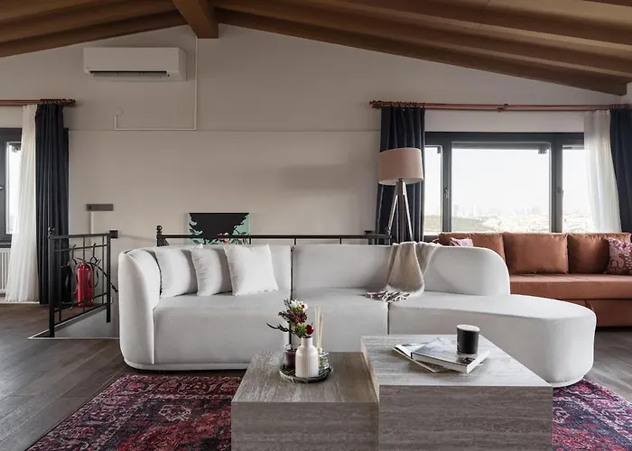 Appartement Iconic Sea View Duplex W Terrace In Balat