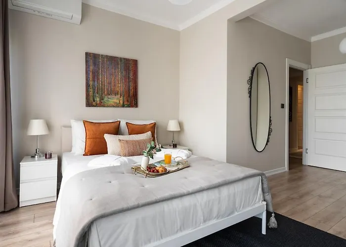 Iconic Sea View Duplex W Terrace In Balat