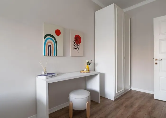 Iconic Sea View Duplex W Terrace In Balat